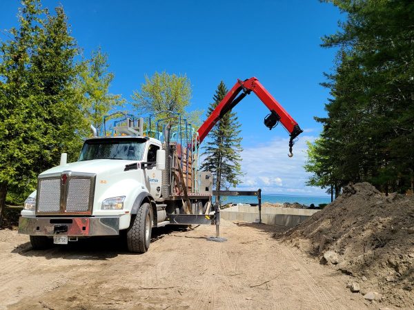 Rent - Boom Truck Services