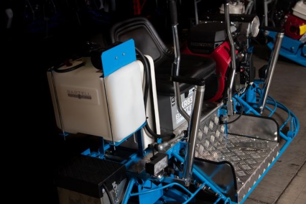 Rent - Power Trowel Ride-on 6' - Image 4